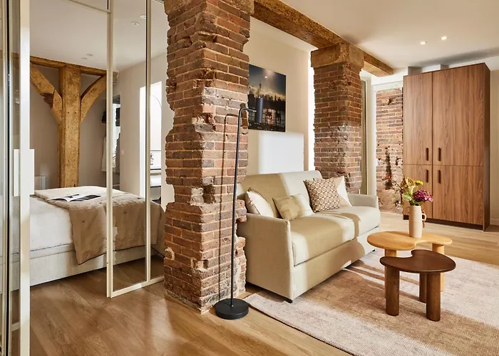 Lejlighed Stylish 2br & 2ba With Private Terrace