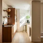 Stylish 2br & 2ba With Private Terrace * 파리