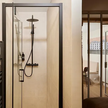 아파트 Stylish 2br & 2ba With Private Terrace