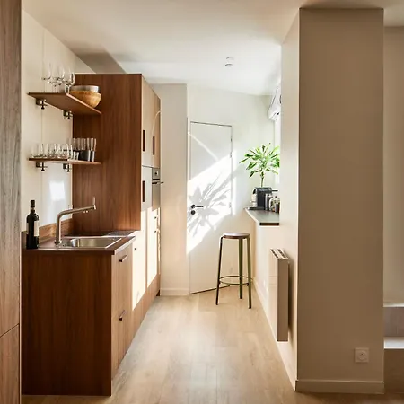 Stylish 2br & 2ba With Private Terrace * パリ