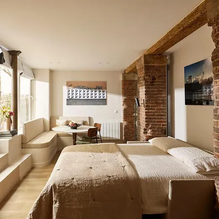 Stylish 2br & 2ba With Private Terrace